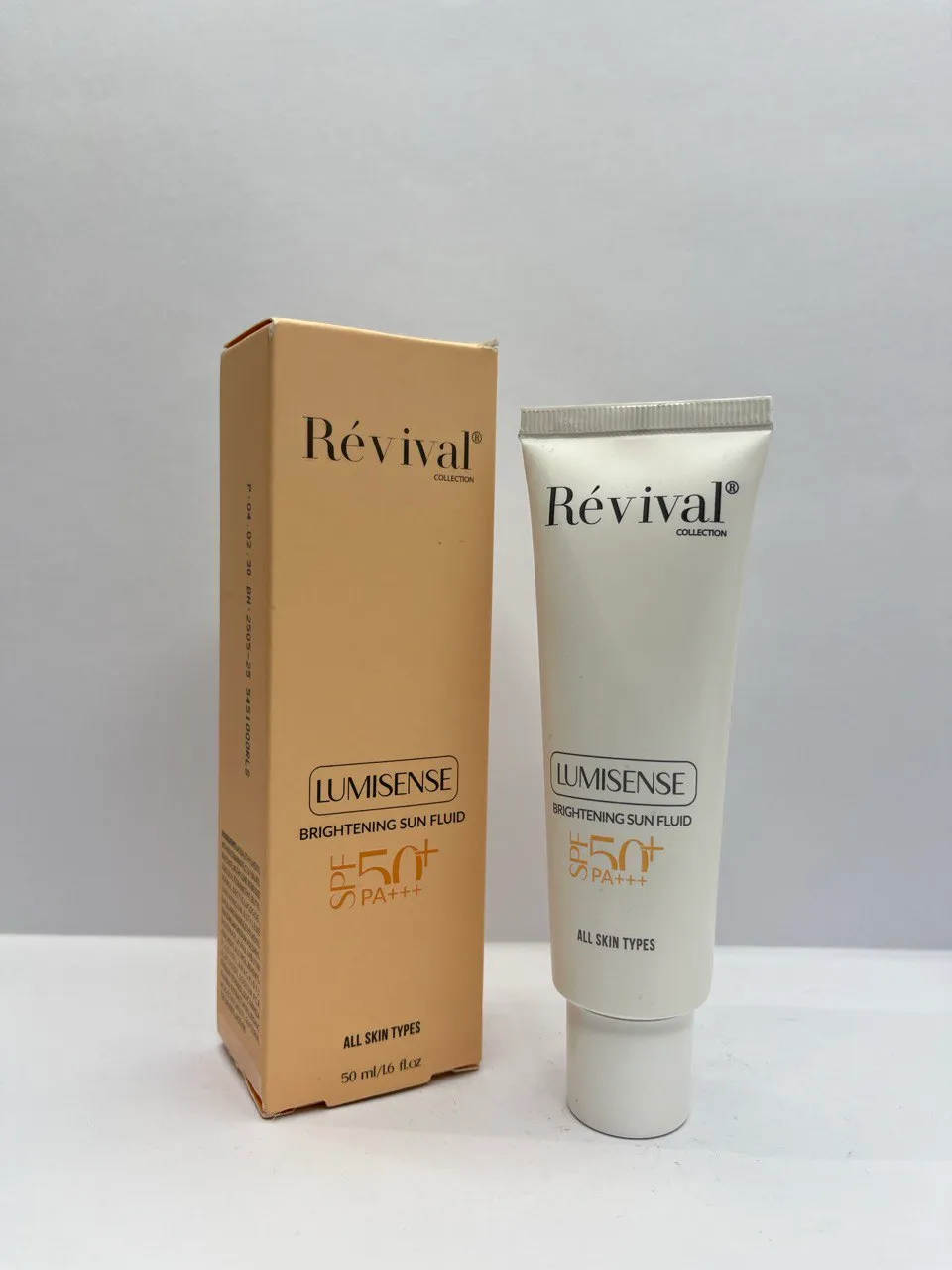 ضدافتاب پوست خشک ریویوال