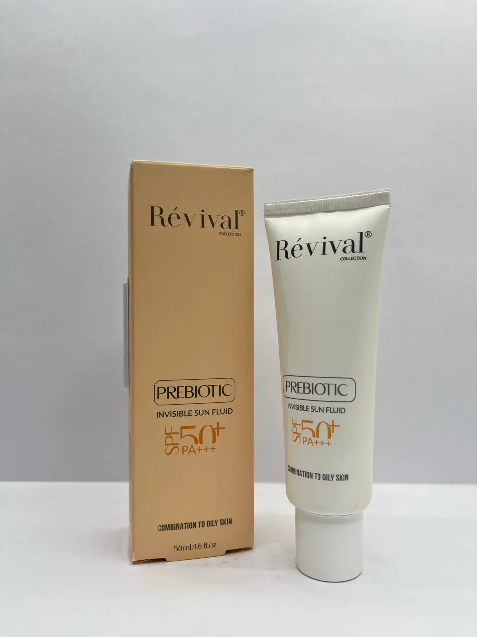 ضدافتاب پوست چرب ریویوال