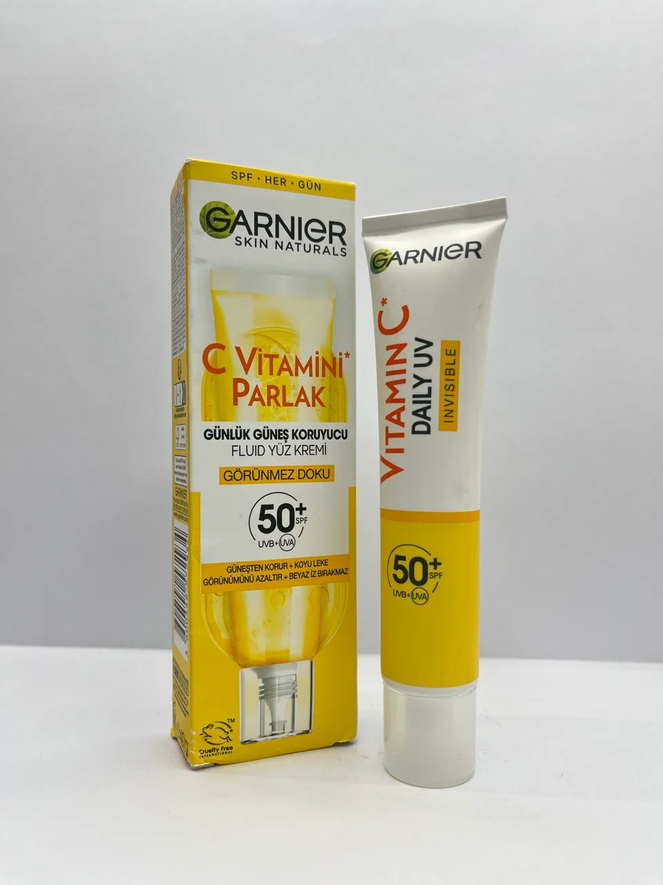 ضدافتاب ویتامین سی گارنیر